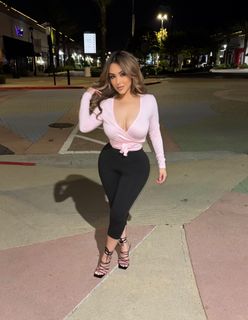 Lupe Ramos feet photo 11