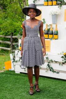 Lupita Nyong'o feet photo thumbnail