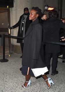 Lupita Nyong'o feet photo thumbnail