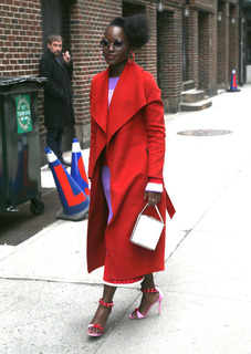 Lupita Nyong'o feet photo thumbnail