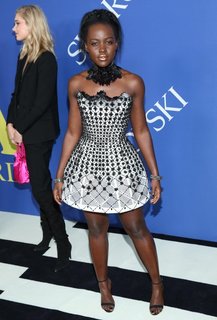 Lupita Nyong'o feet photo thumbnail