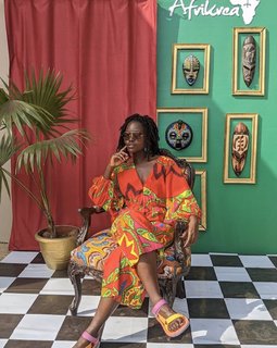 Lupita Nyong'o feet photo thumbnail