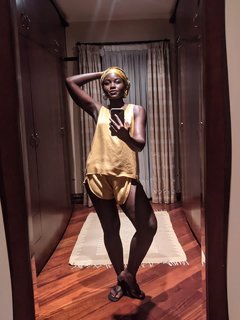 Lupita Nyong'o feet photo thumbnail
