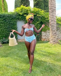 Lupita Nyong'o feet photo thumbnail