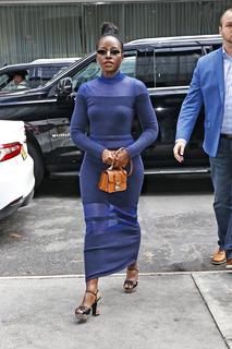 Lupita Nyong'o feet photo thumbnail