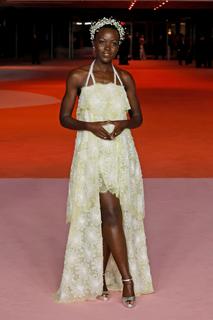 Lupita Nyong'o feet photo thumbnail