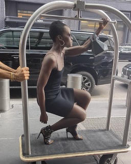 Lupita Nyong'o feet photo thumbnail