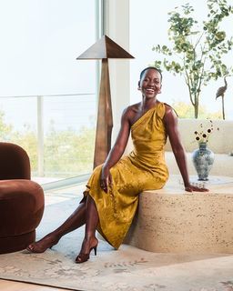 Lupita Nyong'o feet photo 8