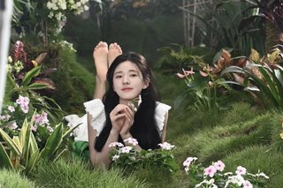 Lusi Zhao feet photo thumbnail