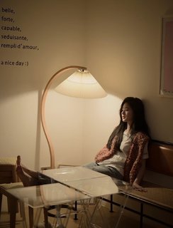 Lusi Zhao feet photo thumbnail