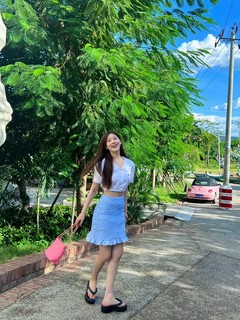 Lusi Zhao feet photo thumbnail