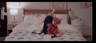 Lusi Zhao feet photo thumbnail