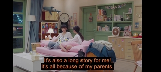 Lusi Zhao feet photo thumbnail