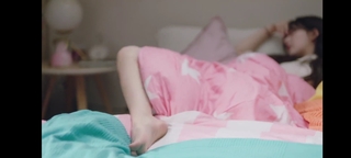 Lusi Zhao feet photo thumbnail