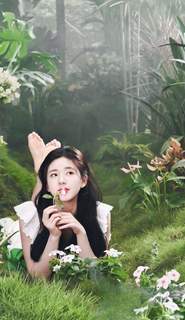 Lusi Zhao feet photo thumbnail