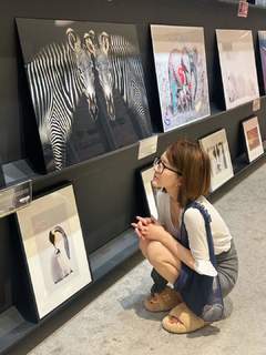 Lusi Zhao feet photo thumbnail