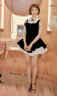Lusi Zhao feet photo 9