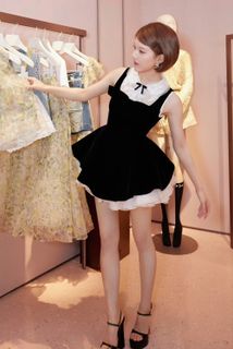 Lusi Zhao feet photo 8