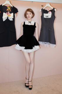 Lusi Zhao feet photo 7