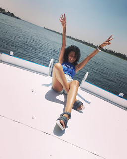 Lusine Hayrapetyan feet photo 2