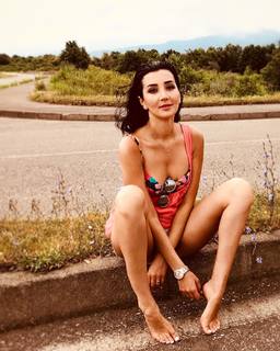 Lusine Hayrapetyan feet photo 4
