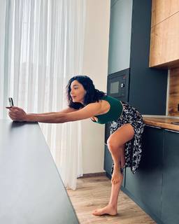 Lusine Hayrapetyan feet photo 11