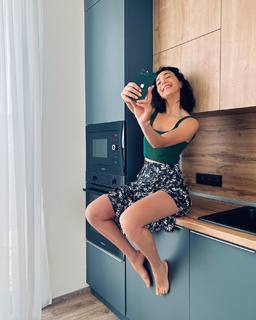 Lusine Hayrapetyan feet photo 10