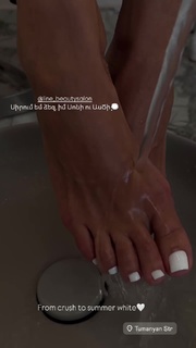 Lusine Hayrapetyan feet photo 6