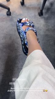Lusine Hayrapetyan feet photo 9