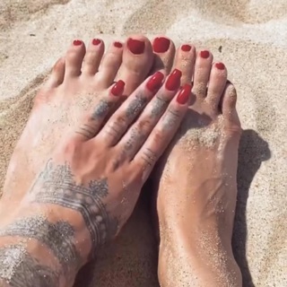 Luxuria Astaroth feet photo 4