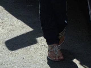 Luz Elena González feet photo thumbnail