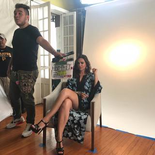 Luz Elena González feet photo thumbnail