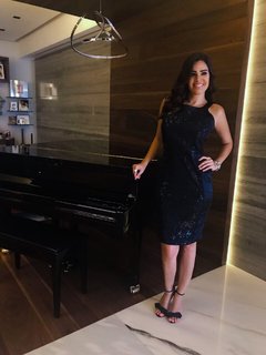 Luz Elena González feet photo thumbnail