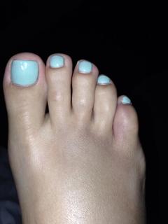 Luz Elena González feet photo thumbnail