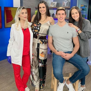 Luz Elena González feet photo thumbnail