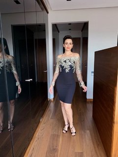 Luz Elena González feet photo thumbnail