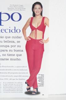 Luz Elena González feet photo thumbnail