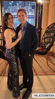 Luz Elena González feet photo thumbnail