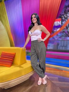 Luz Elena González feet photo 8