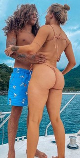 Luísa Sonza feet photo thumbnail
