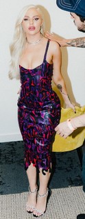 Luísa Sonza feet photo thumbnail