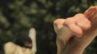 Luísa Sonza feet photo thumbnail