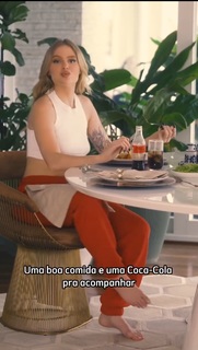 Luísa Sonza feet photo thumbnail