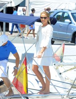 Lydia Bright feet photo 16