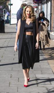 Lydia Bright feet photo 1
