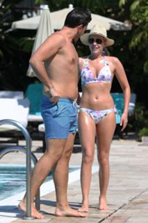 Lydia Bright feet photo 12