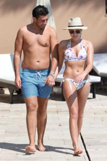 Lydia Bright feet photo 7