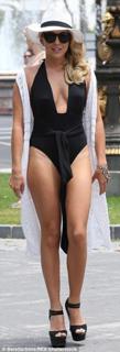 Lydia Bright feet photo 19
