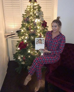 Lydia Bright feet photo 20