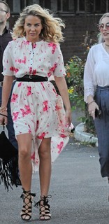 Lydia Bright feet photo 6